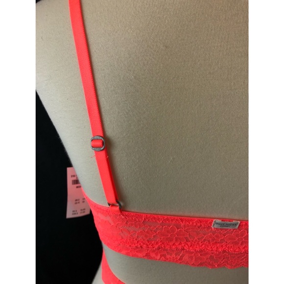 NWT Gilly Hicks Bralette - Picture 6 of 6